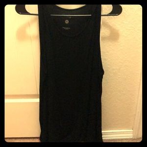 Black sleeveless shirt